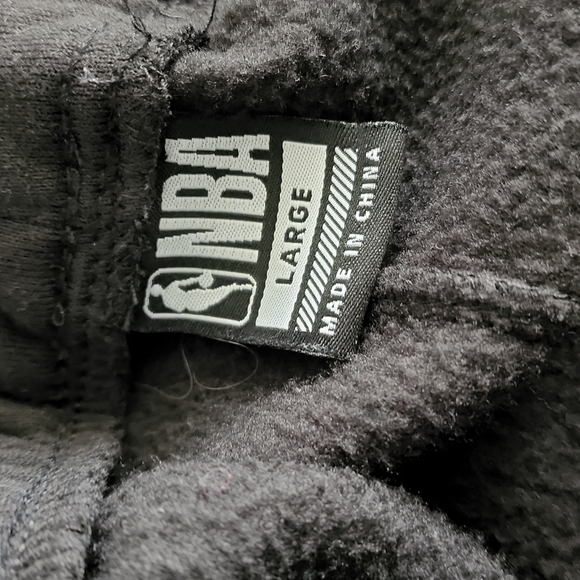 NBA sweatpants - Picture 3 of 4